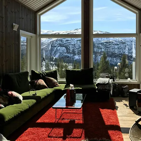 Dom wakacyjny Panoramic Views Towards Jotunheimen With Jacuzzi Espedalen