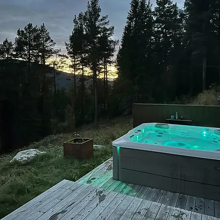 Panoramic Views Towards Jotunheimen With Jacuzzi Dom wakacyjny Espedalen